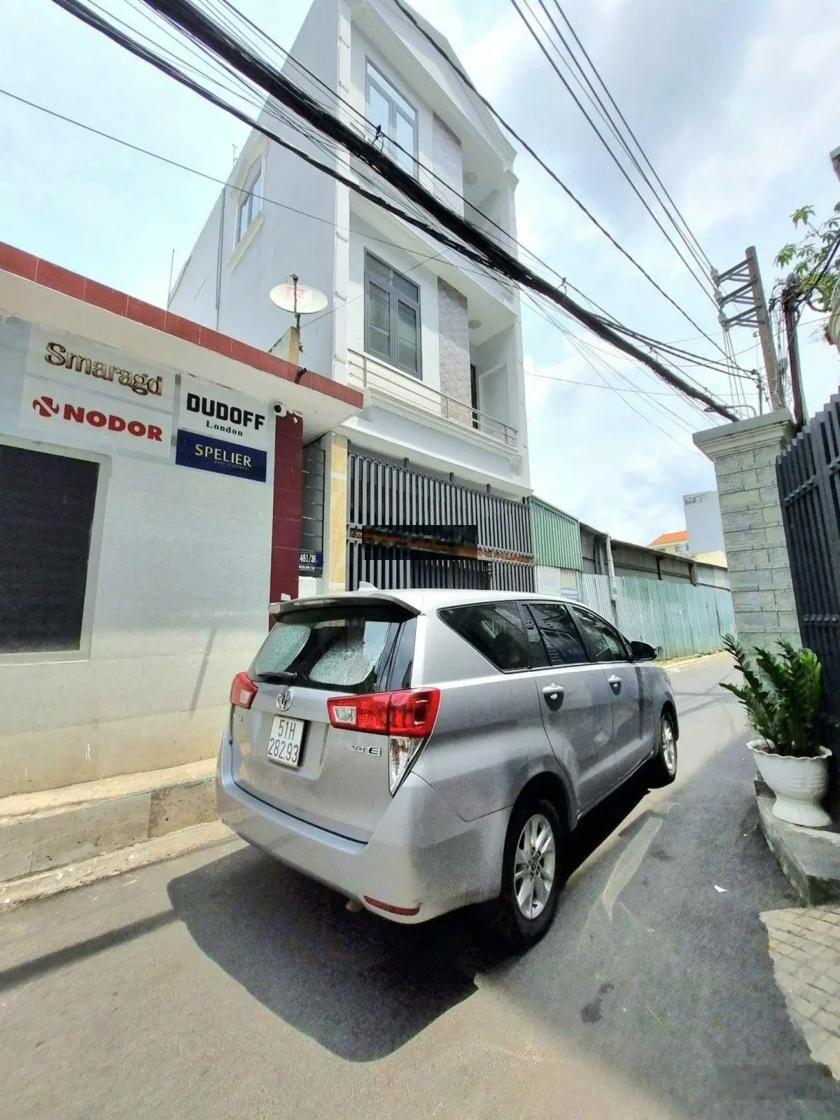 Ngộp khu Bàu Cát - Trường Chinh - HXH 6m tránh - 5x10m2 - 3 tầng mới BTCT