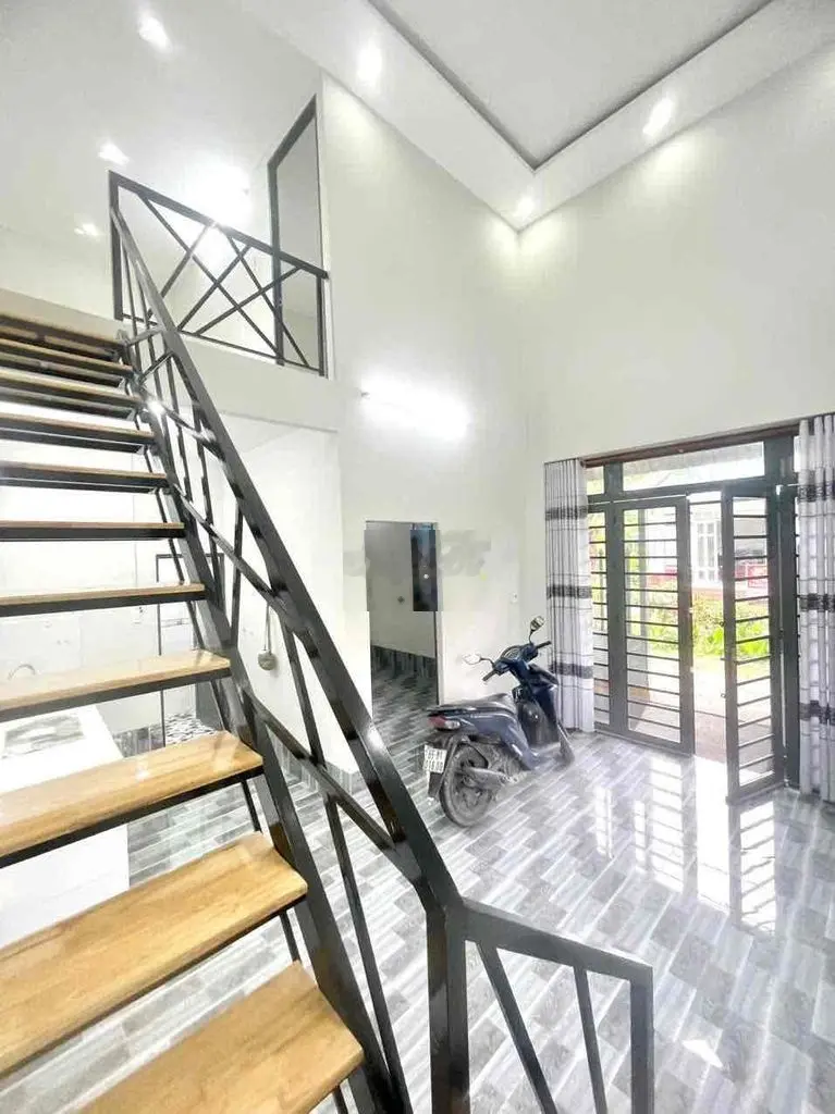 Nhà trệt lửng kiên cố sát bên khu công nghiệp Bình Minh