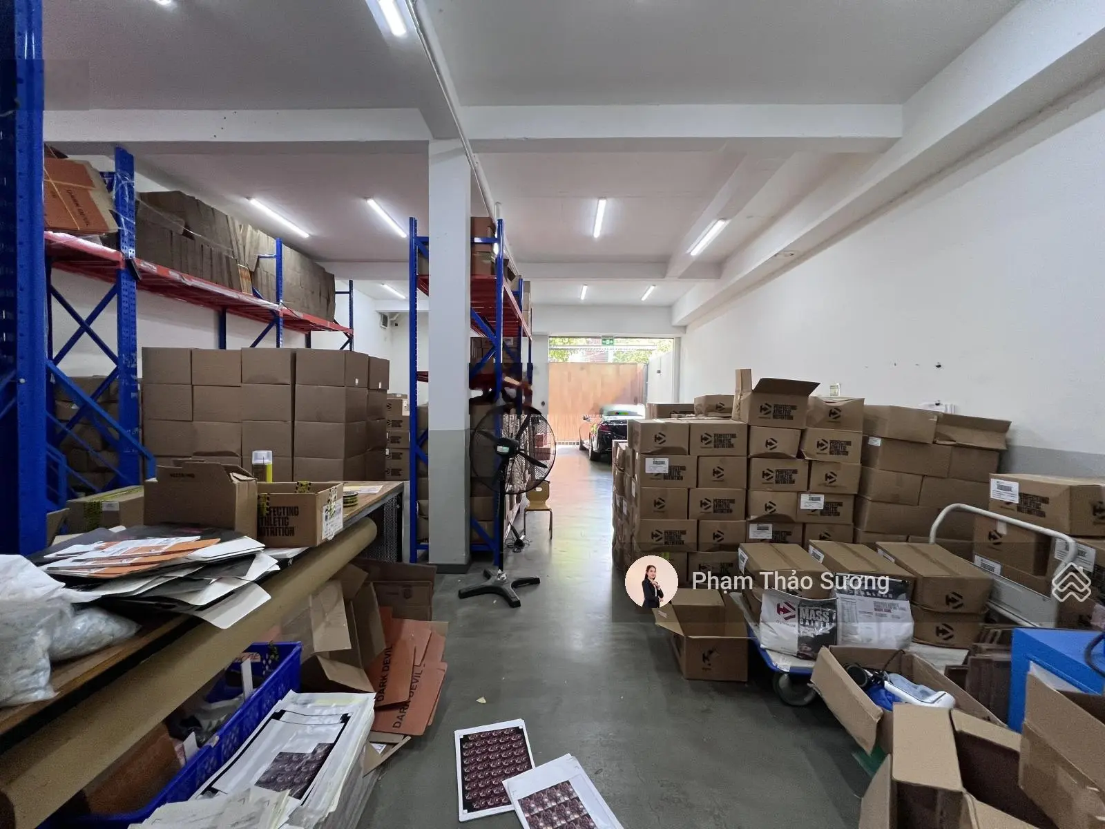 Giảm sốc ! Chủ thiện chí bán biệt thự sân vườn 200m2 3 lầu siêu đẹp KDC Mười Mẫu, Q2 chỉ 21,9 tỷ