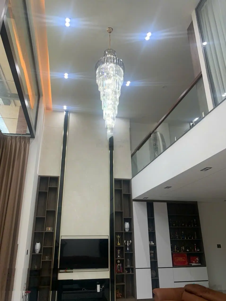 Kẹt vốn, cần tiền, bán nhanh căn biệt thự Đẹp, Cao cấp Galleria Nhà Bè sát bên Quận 7. DT 247m2