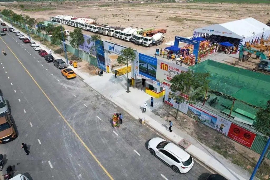 Cần tiền bán gấp 1 cặp Bàu Bàng đối diện công ty Paihong 975 triệu