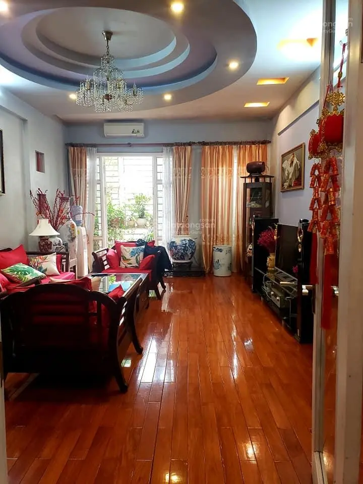Chính chủ Tôi bán nhà mặt phố Trần Thái Tông - Nguyễn Phong Sắc 5T 46m2 vỉa hè 6m cho thuê 38tr/th