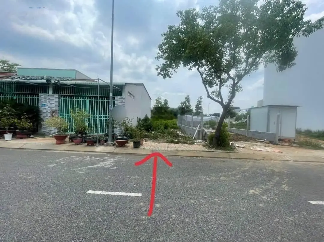 Chính chủ ngộp đất KDC 100m2 cách công an phường 7 100m2 ngay đường số 2, Phường 7, SHR