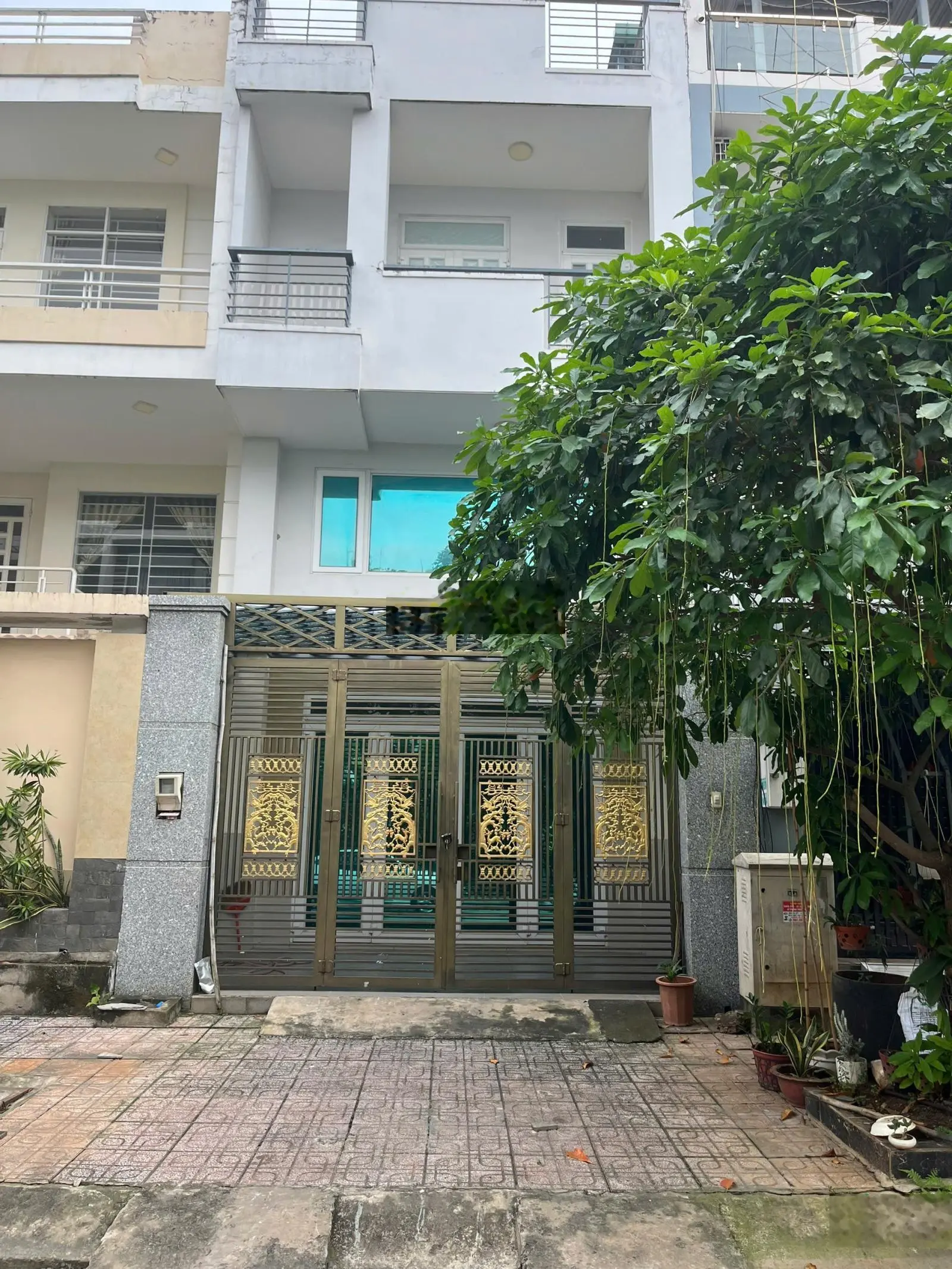 Bán nhà KDC Xây Dựng số 5 ra đường Liên Phường chỉ 100m, Phường Phước Long B, Q9.