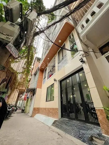 Cần bán căn hộ dòng tiền doanh thu 100 triệu/tháng DT 70m2 x 8 tầng giá 18,9 tỷ