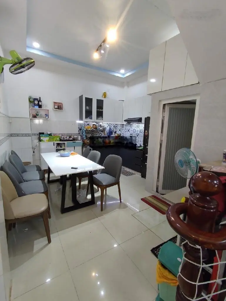 Đi nga! chủ bán gấp nhà mặt tiền 1/ đường nhựa XH tránh Tân Quy - 4 x 20m - gần Lottlemart - 6.x tỷ