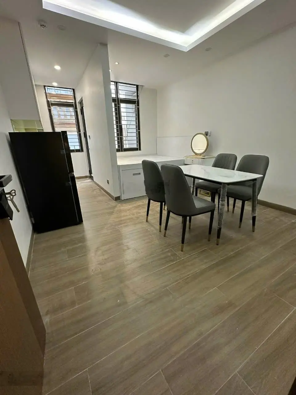 Võng Thị - Lô góc, 7 tầng thang máy, 70m2, chủ ở Durplex 6,7 & thuê 50 triệu, chỉ 13.8 tỷ