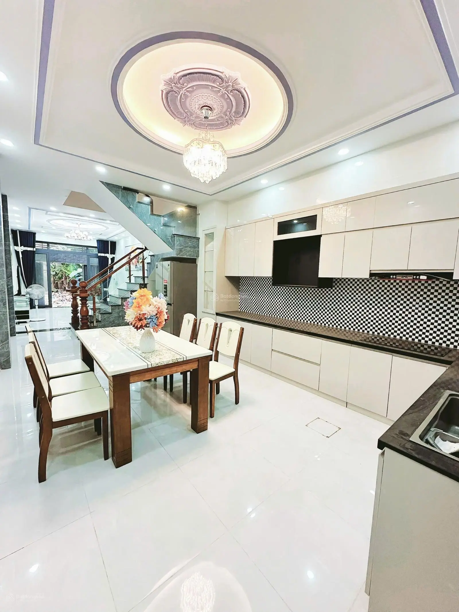 Nhà phố 3 lầu HXH đường Huỳnh Thị Đồng (hẻm 1979 cũ)