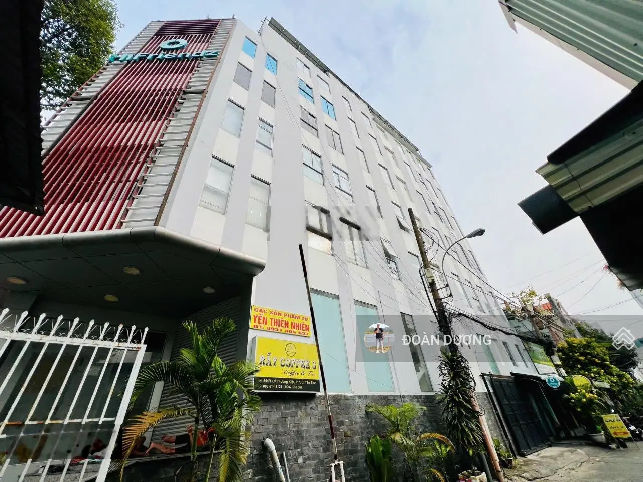 Bán tòa nhà 2 mặt tiền 544-546 Lý Thường Kiệt, phường 7, Tân Bình. DT: 8*28M. Hầm - 8 tầng