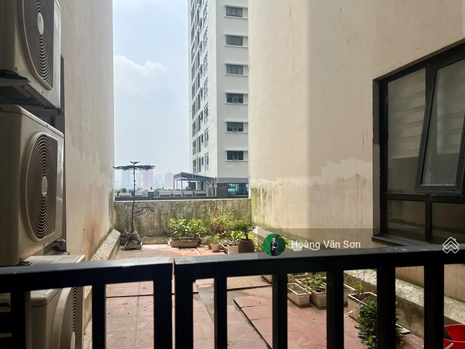 Bán căn hộ sân vườn N01T1 Ngoại Giao Đoàn, ban công Nam, thoải mái slot đỗ xe, nội thất sáng tạo