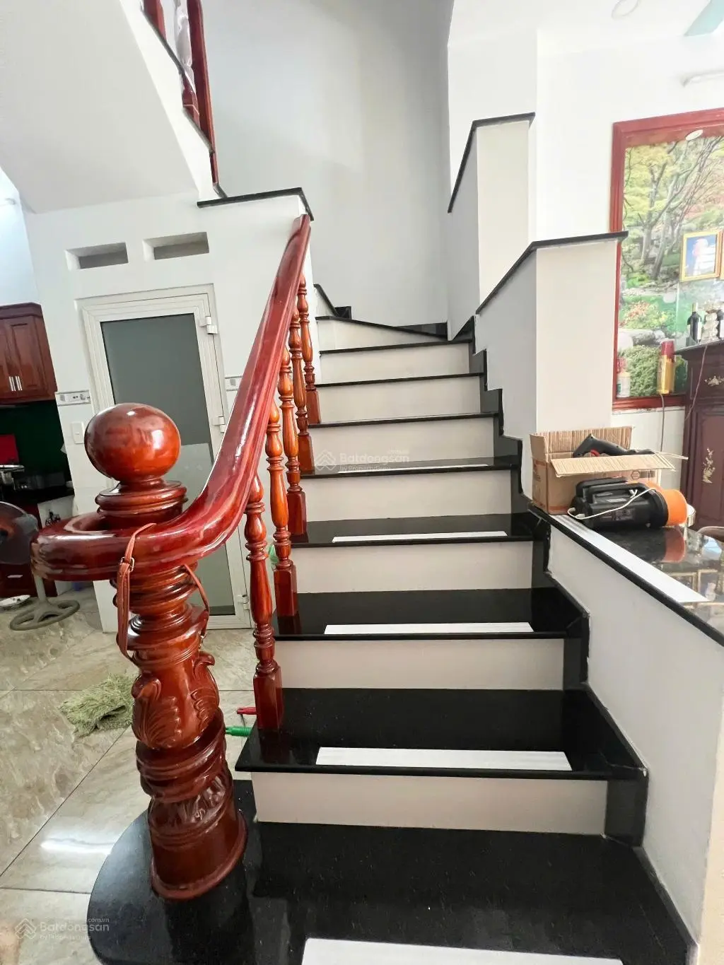 Nhà đẹp 4 tầng kế cao đẳng công thương-đường 22 phước long b q9-hẻm xe hơi 7 chỗ-6tỷ8 thương lượng