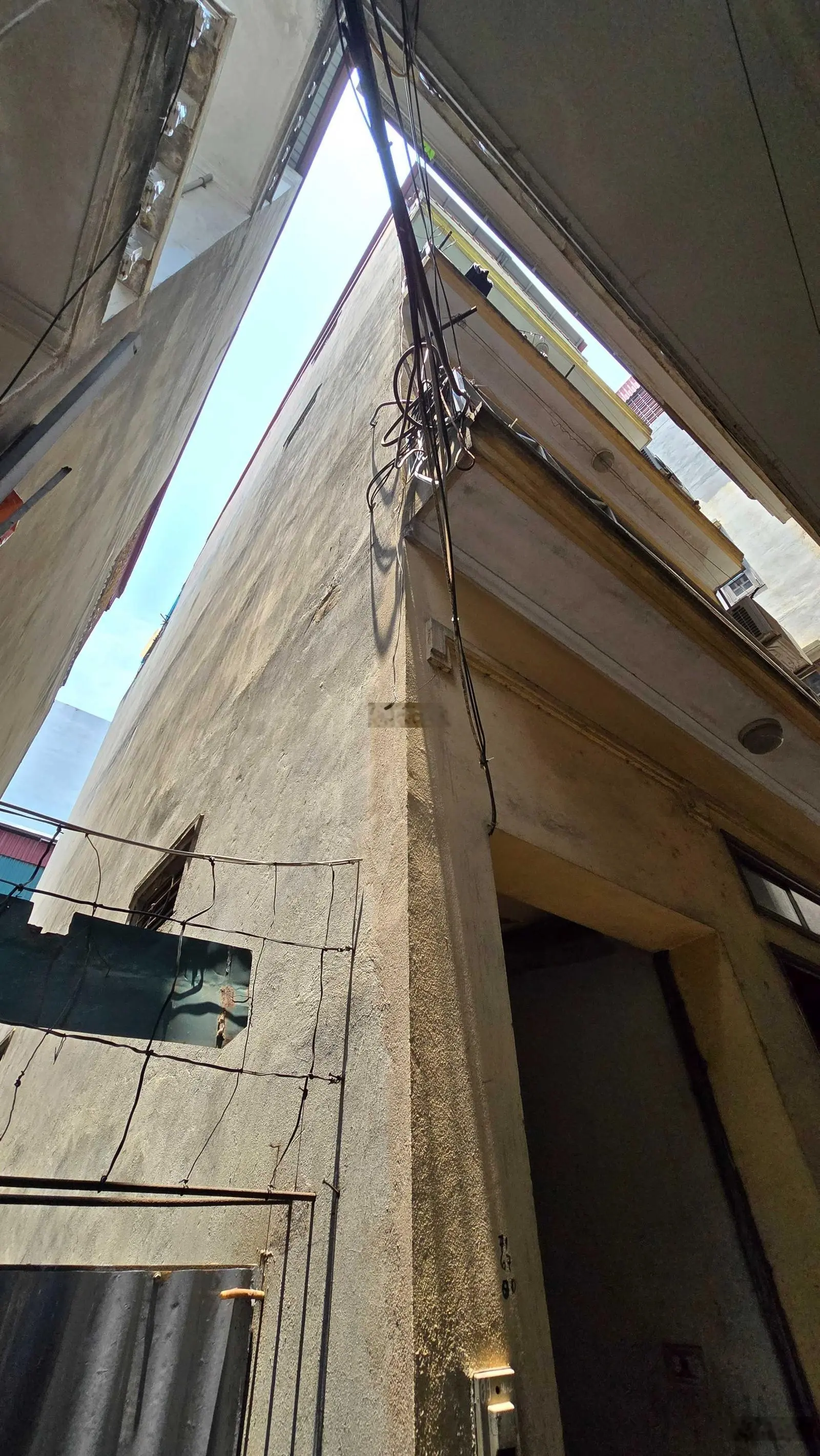 Bán nhà 5 tầng dân xây tại Đại La, Hai Bà Trưng. Diện tích 53,2m2