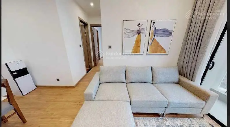 Chính chủ bán nhanh CHCC 2PN, DT 80m2, giá tốt tại Vinhomes Metropolis Liễu Giai
