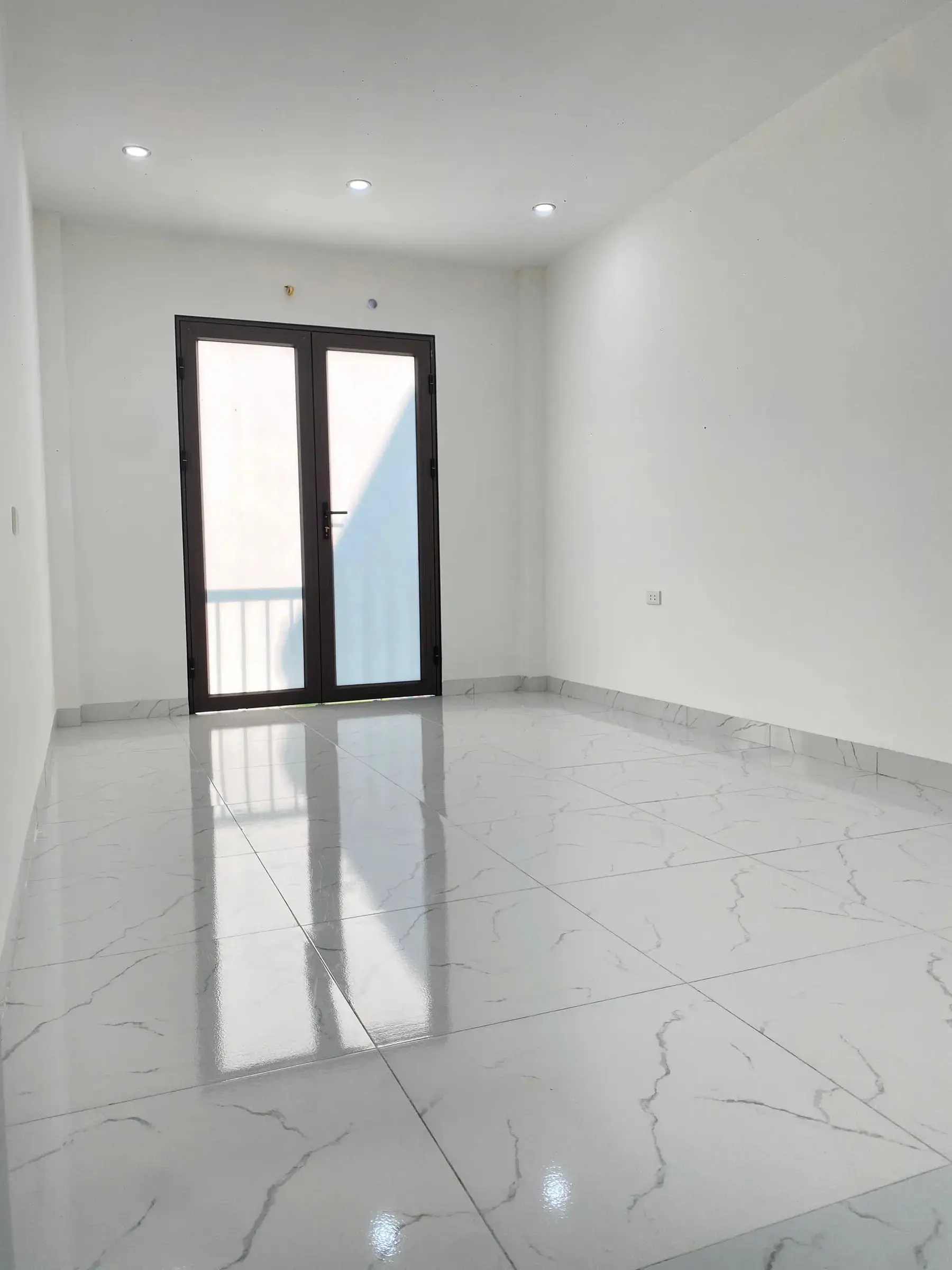 SẢN PHẨM MỚI TINH - NHÀ 5 TẦNG FULL CÔNG NĂNG X 38M2 TẠI KIM GIANG - SỔ ĐỎ SẴN SÀNG - NHỈNH 6 TỶ
