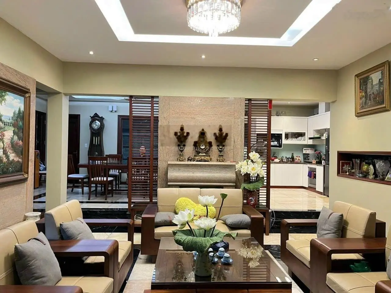 Bán nhà Học Viên Tài Chính - Bắc Từ Liêm - phố Lê Văn Hiến - DT 55m2 - MT 5m - 5 tầng - ô tô tránh