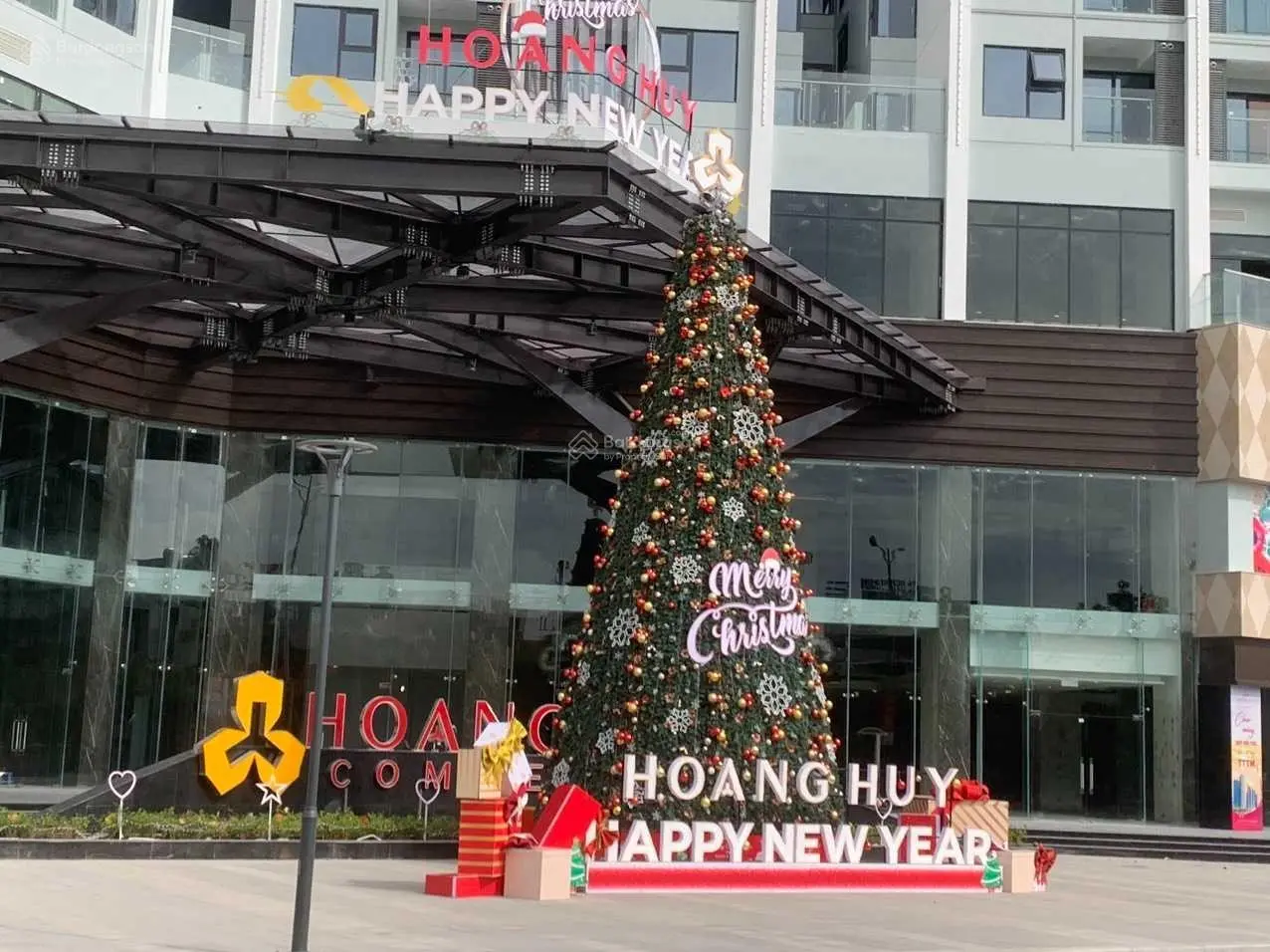 Chính chủ bán căn 7.19 vị trí hot, view mặt đường 10m, chung cư cao cấp Hoàng Huy Lê Chân Hải Phòng