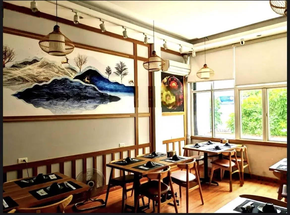 Bán nhà mặt phố Nguyễn Chí Thanh, Đống Đa, Căn nhà 4 tầng đẹp, mặt phố vip, 14,85 tỷ