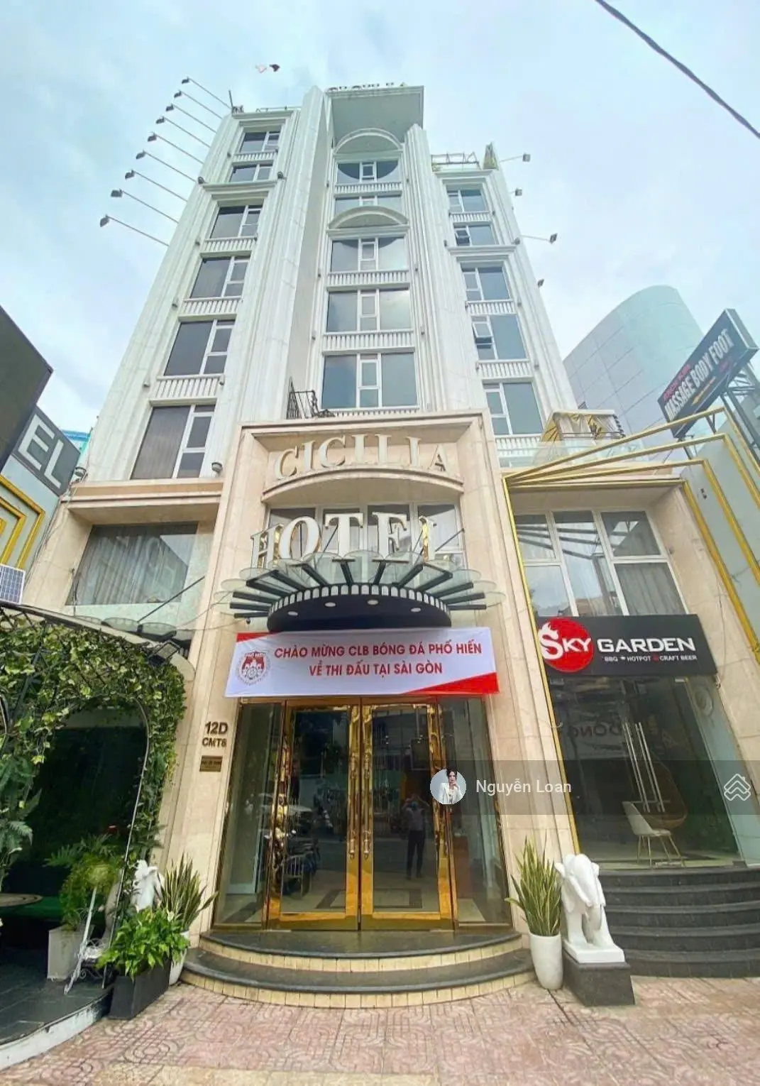 Chính chủ bán khách sạn MT Thủ Khoa Huân - DT 8x25m - H 10 Tầng - TN 800tr/th - Giá 165 tỷ