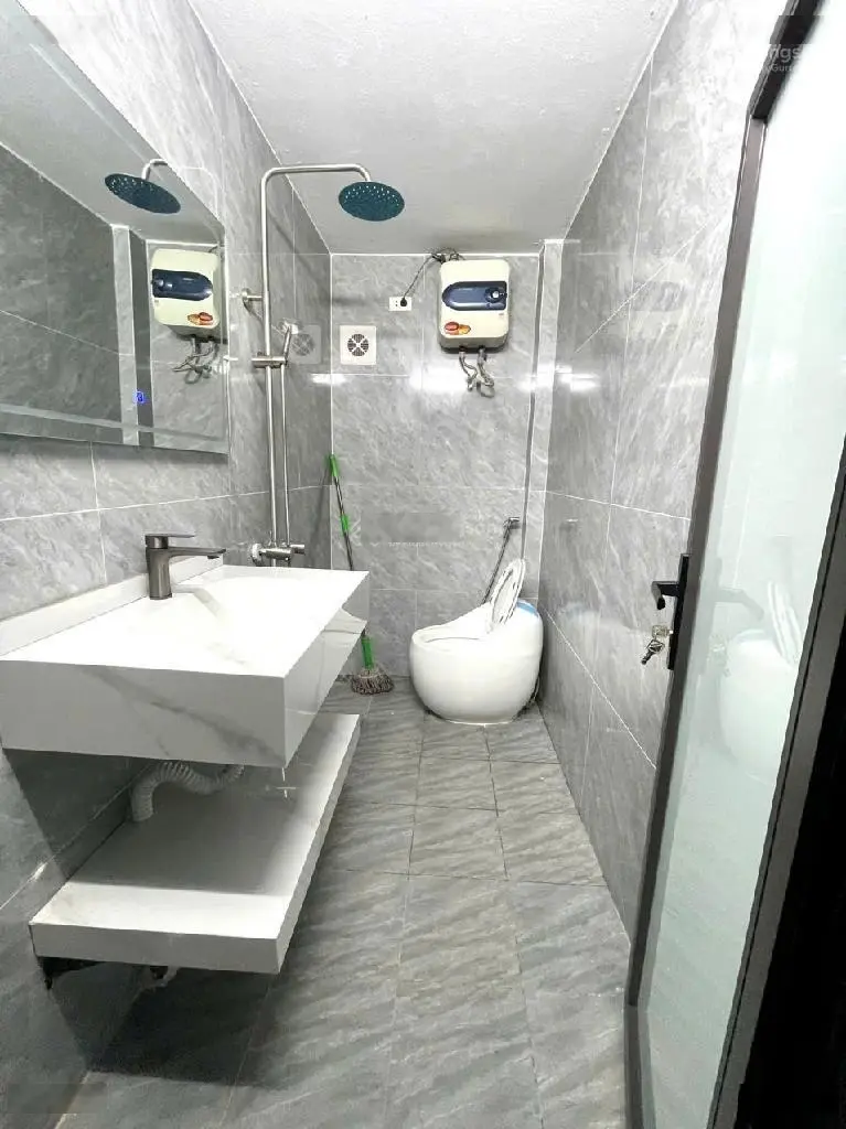 Ngõ thông 10m ra phố Vũ Tông Phan. Nhỉnh 7tỷ nhỏ nhà 34m2 đẹp. 1 mặt thông phố Khương Trung