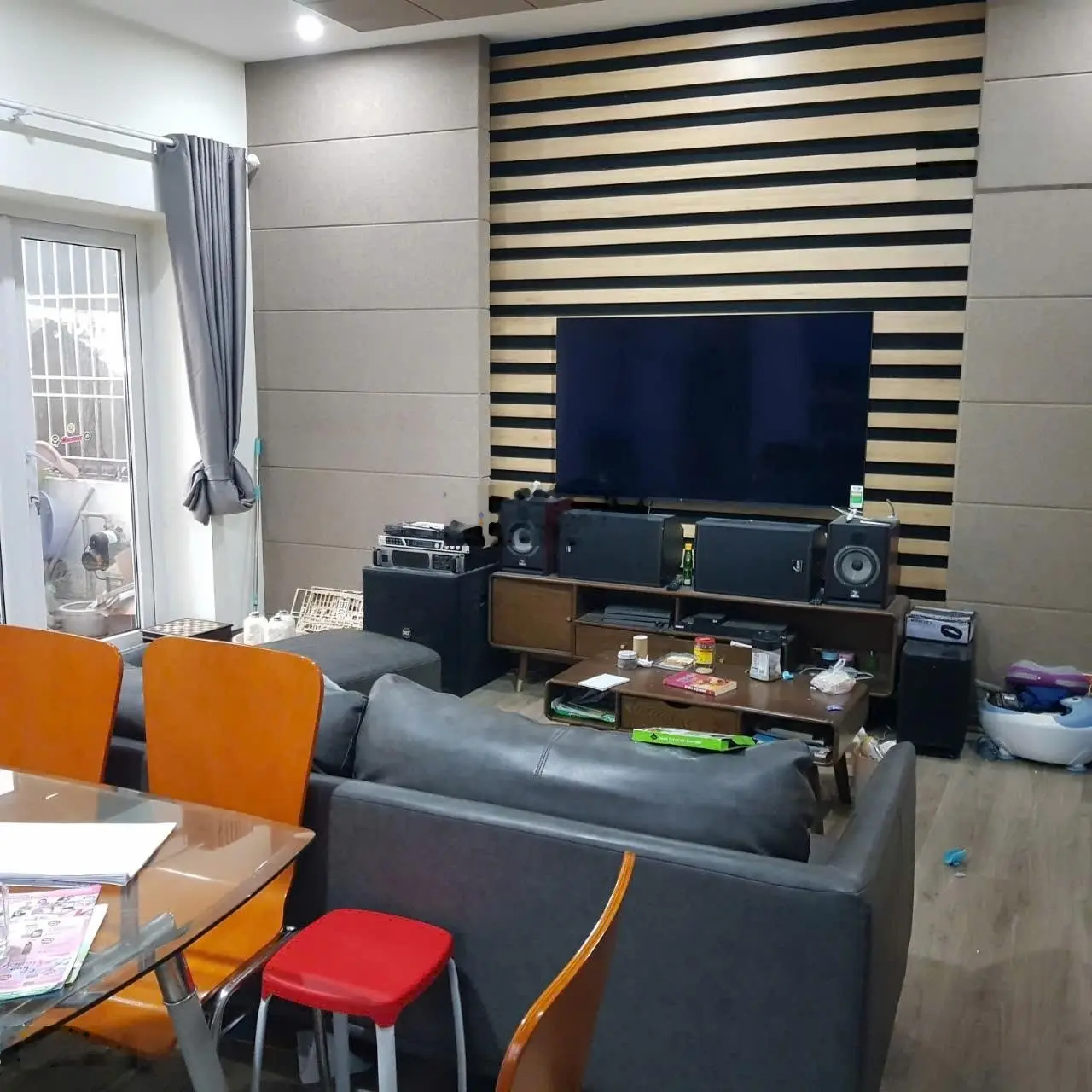 Cần Bán Nhà riêng Phố Láng Hạ 55m 4Tầng MT 6,4m chỉ 13,5 tỷ Kinh Doanh ô tô đỗ cửa.