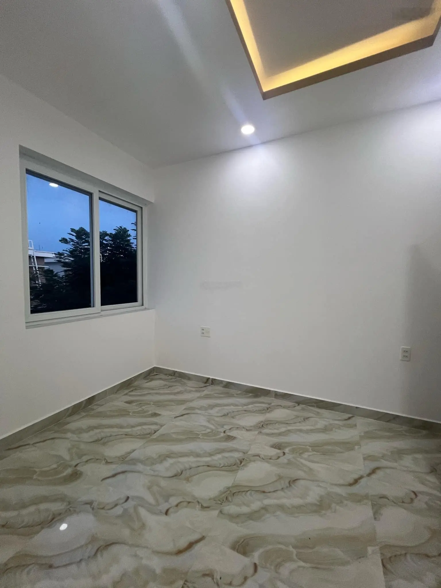 Bán nhà phố liền kề nội khu Khang Điền Bình Chánh