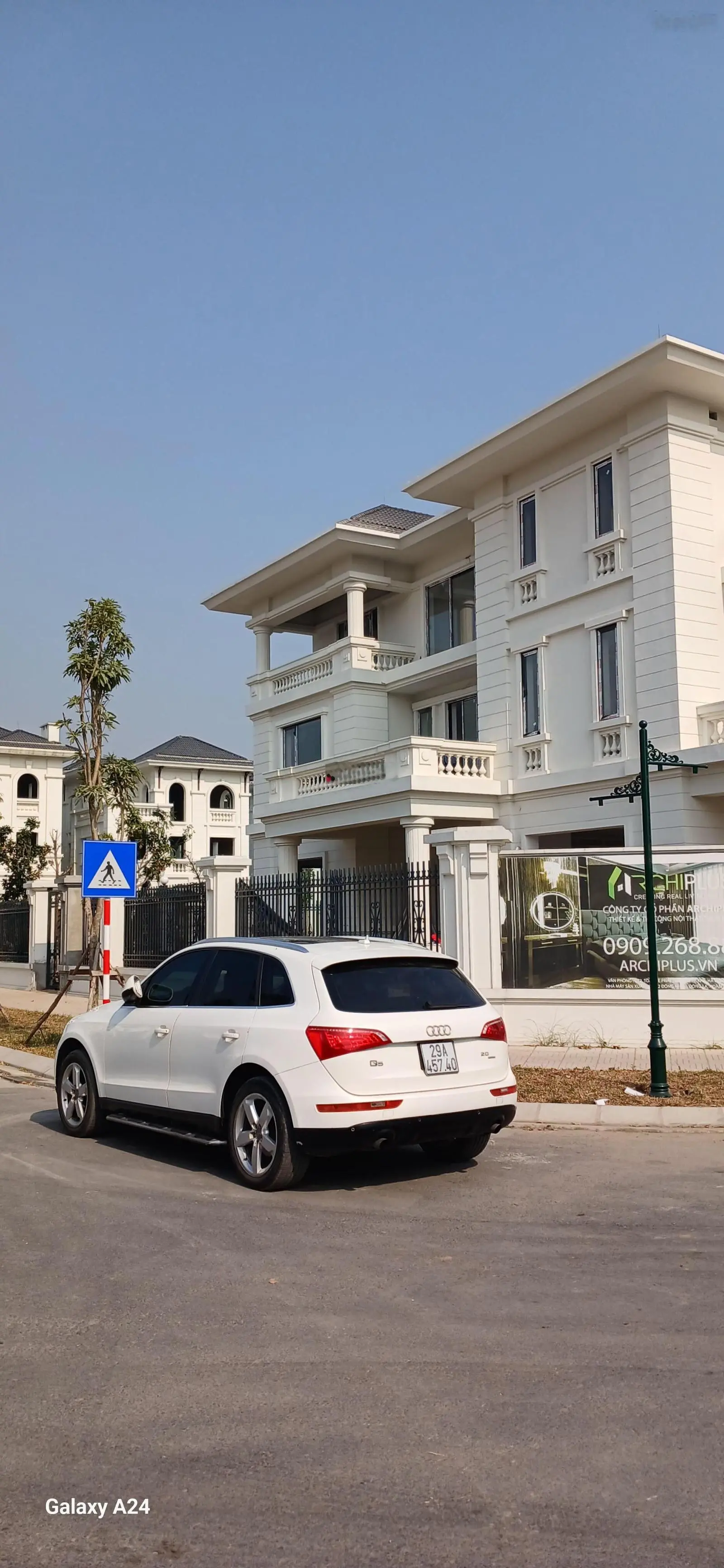 Bán BT Vườn Cam Vinapol, căn góc 345m2, view đẹp, giá ưu đãi, Hoài Đức, Hà Nội
