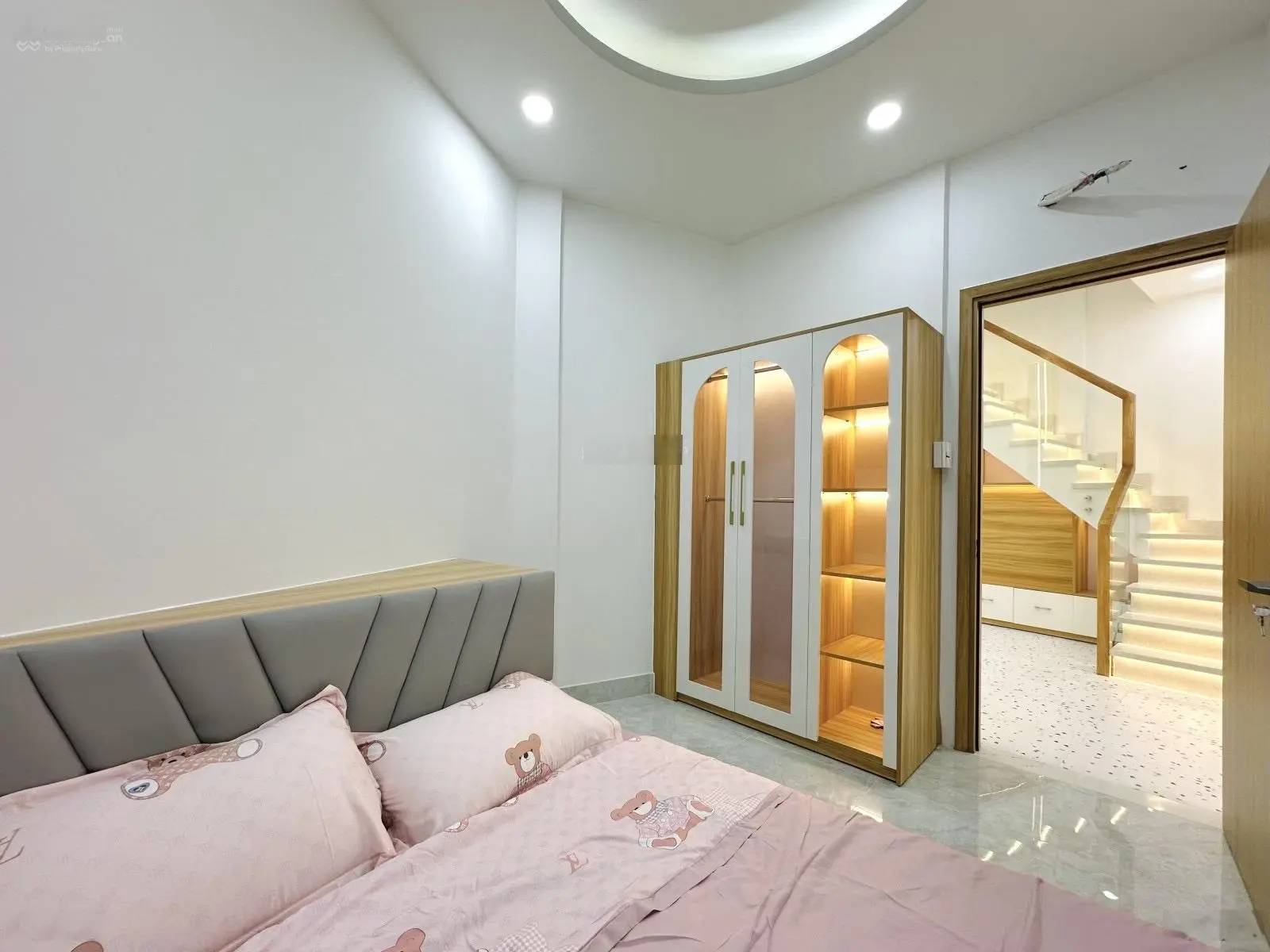CỰC HIẾM!!!!!! Bán nhà đẹp tặng full nội thất, đường Phan Văn Trị, phường 14, Bình Thạnh.