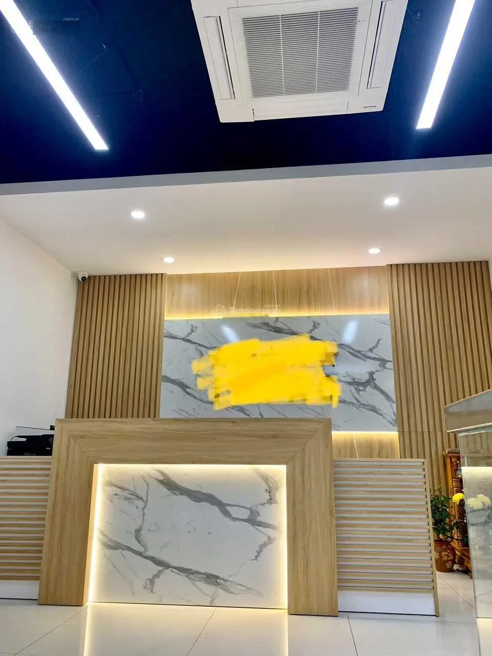 Bán căn hộ chung cư The Manor tháp W tầng chung diện tích 192 mét 3 phòng ngủ 3 vệ sinh