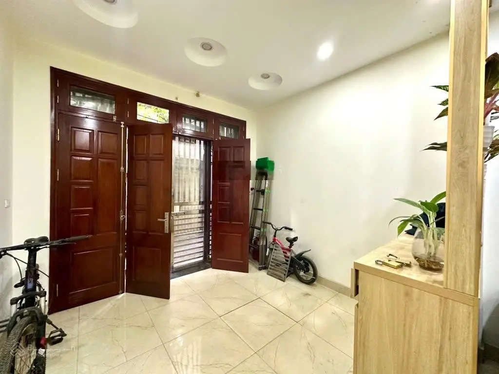 Chính chủ bán nhà An Dương Vương - Tây Hồ 39m2, 5 tầng, 6.5 tỷ