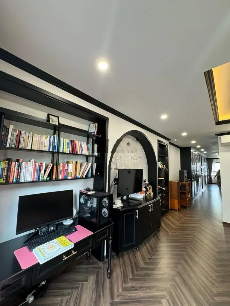 Liền kề Nguyễn Sơn, Long Biên, khu vip phân lô hàng không, kinh doanh, văn phòng, giá trị tăng cao