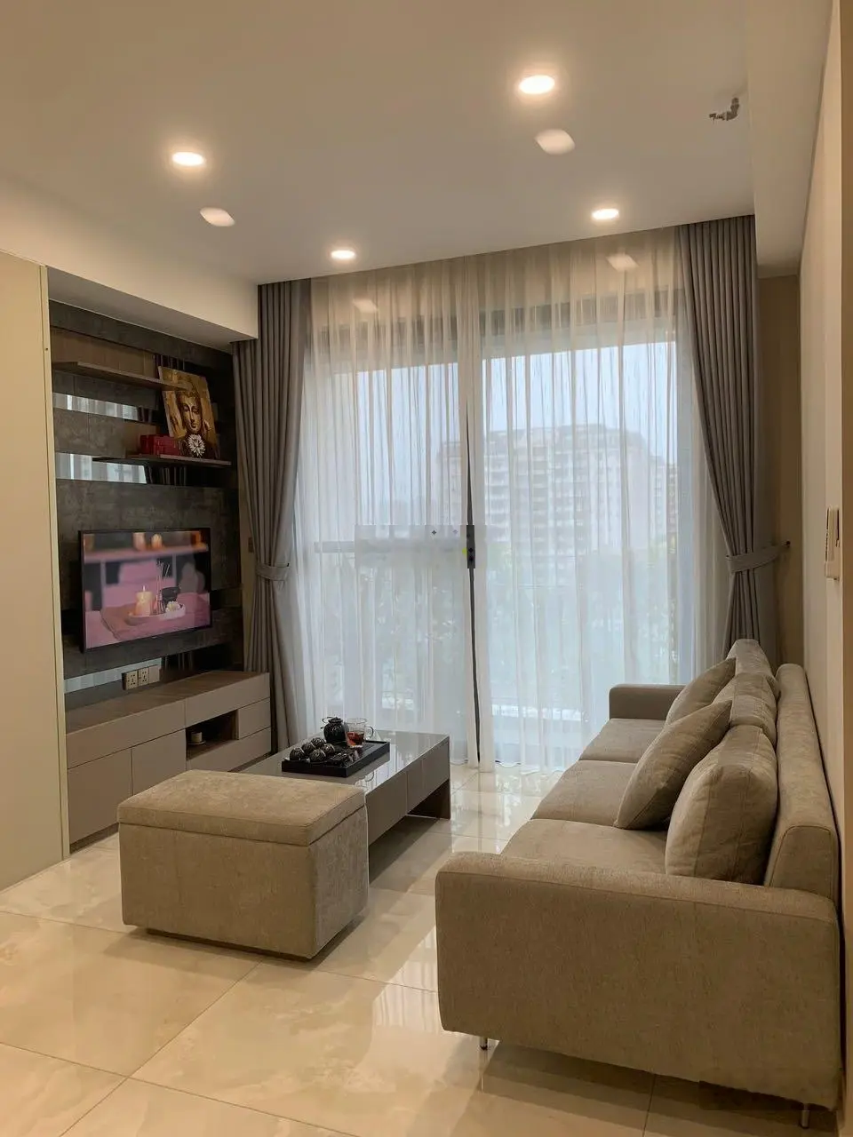 Căn hộ chung cư Asscentia 2 phòng ngủ nhà đẹp sẵn HĐ thuê, giá bán 6,6 tỷ VND , LH Lan 0906 743 ***