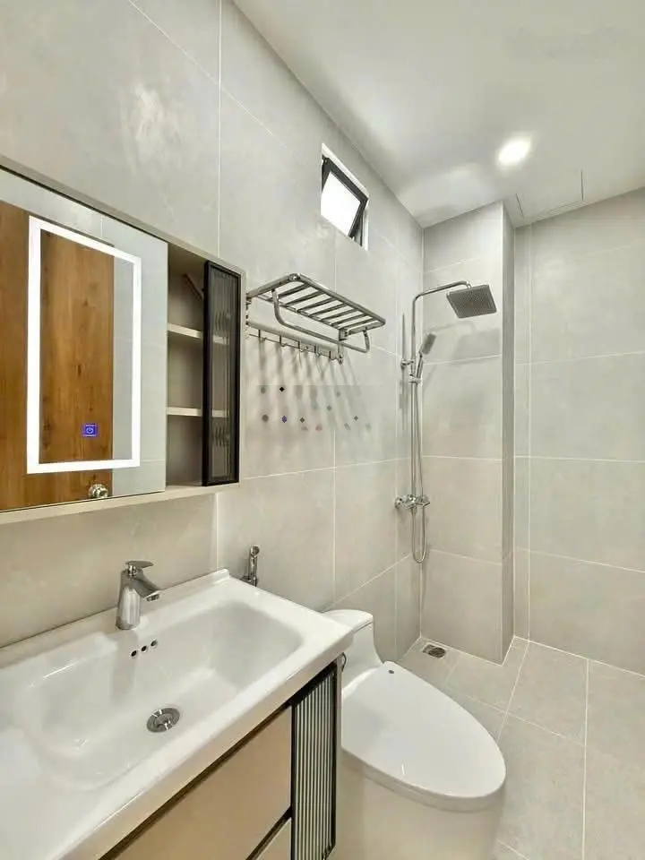 Siêu hấp dẫn với 63m2 giá 3tỷ550 đường Trần Bá Giao P5, Gò Vấp. LH: 0921922735 Nguyên