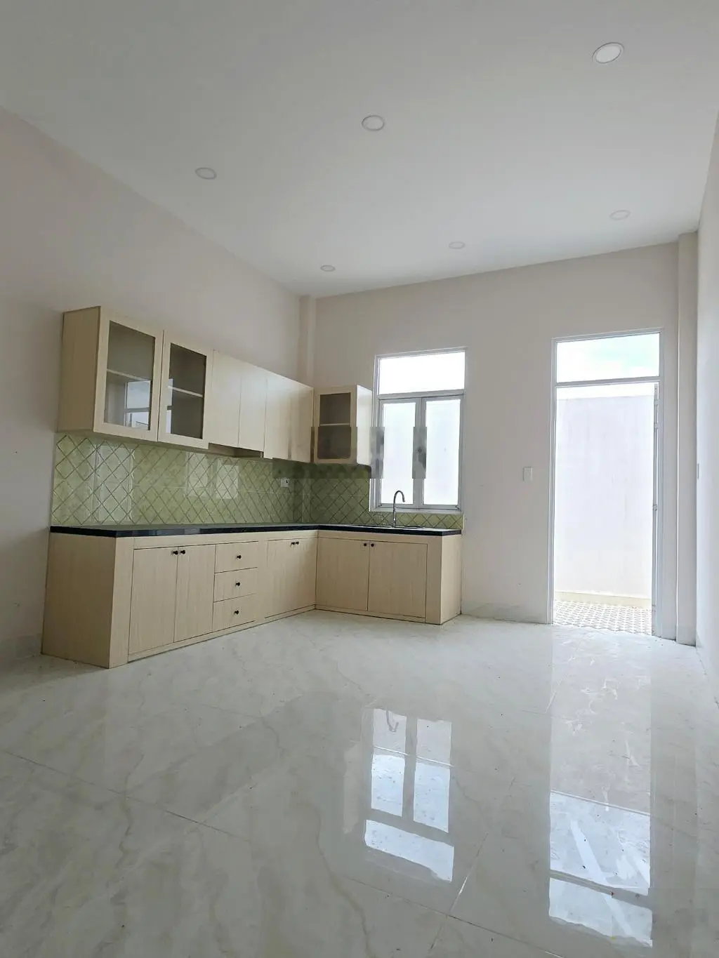 Bán nhà mới đẹp đường 16 long bình - 68m - giá 4.3 tỷ - gần ga metro, làng đại học