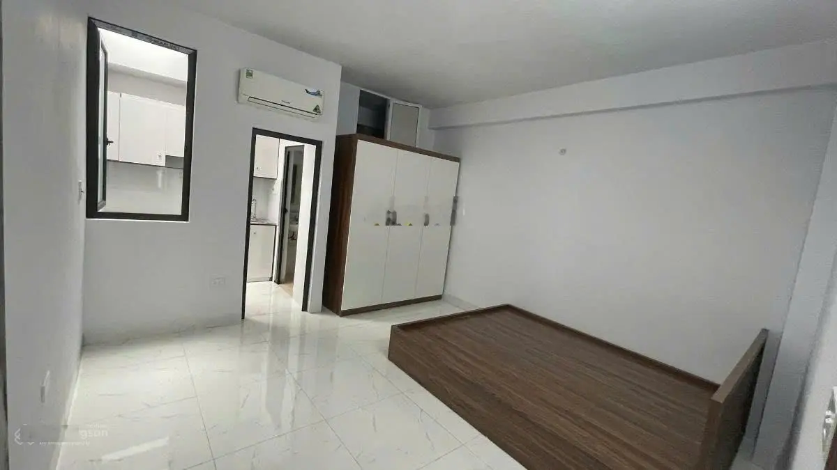 Chờ mãi mới có! Toà CHDV Triều Khúc, 100m2*8T, MT 8M, 28 phòng KK, gần phố, dòng tiền 10%/năm
