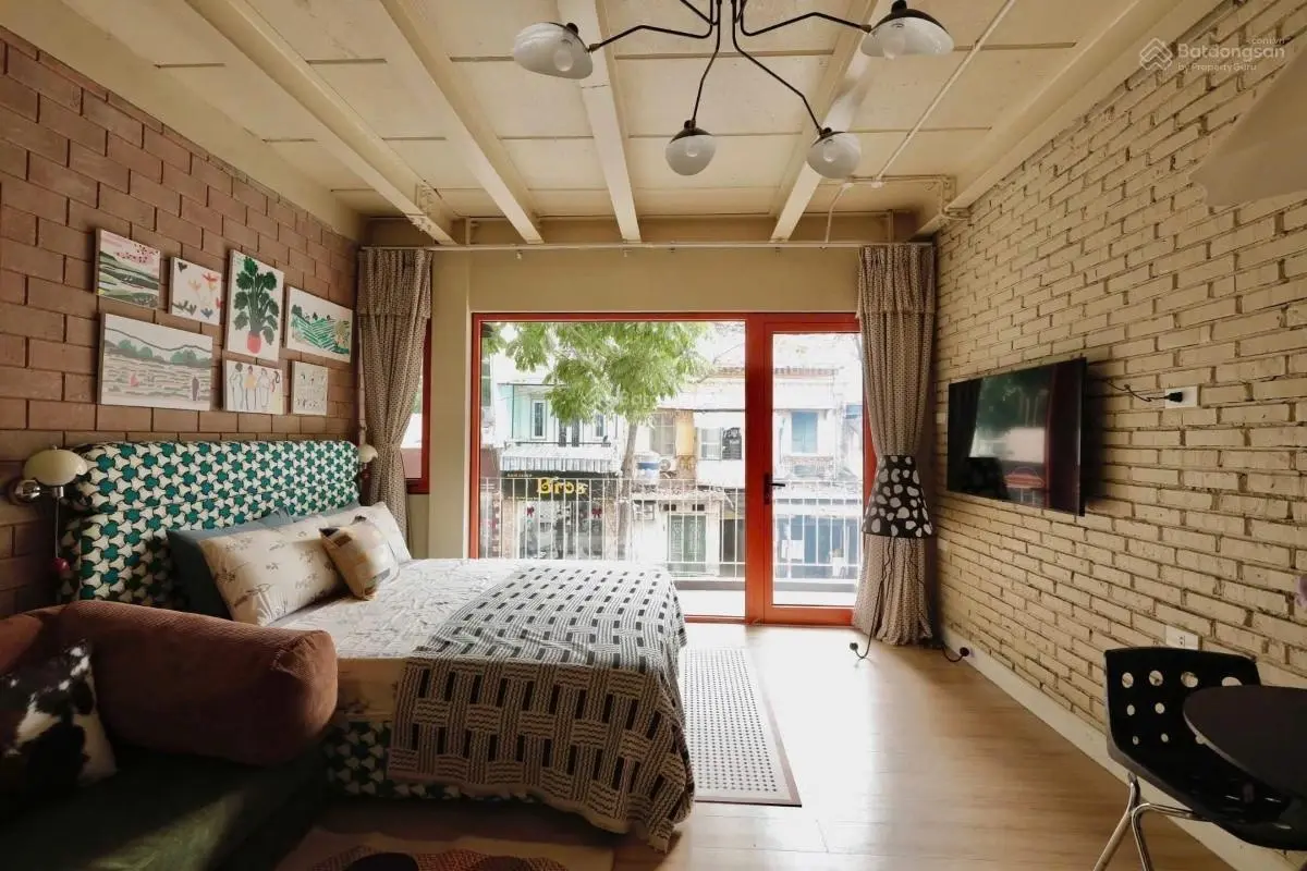 Bán nhà mặt phố Ngọc Lâm 55m2, dòng tiền sẵn 50tr/th, MT hơn 4m, 5 tầng thang máy, vỉa hè KD