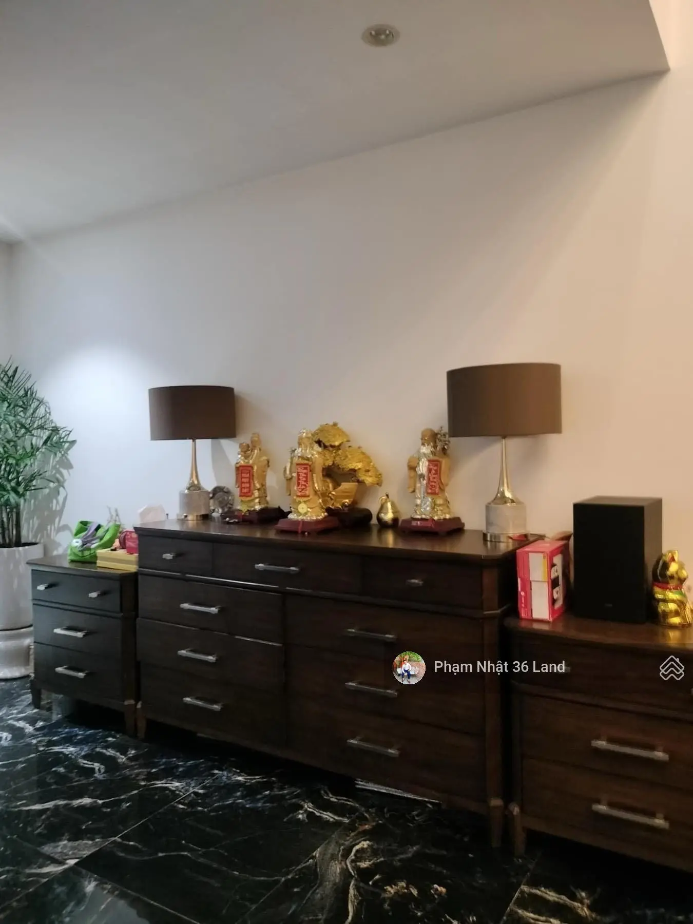 Toà nhà kết hợp văn phòng & căn hộ cho thuê - Hải Châu - Đà Nẵng - DT 100m2 - LHCC 0937 018 ***
