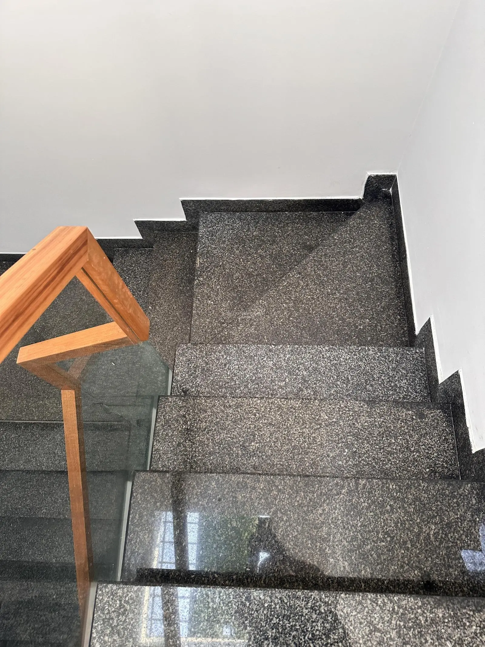 Rẻ nhất gò vấp-hxt 8m -dtsd: 233m2 - 4x20x 4 tầng - siêu thị .lotte mart lê đức thọ, p16, gò vấp.