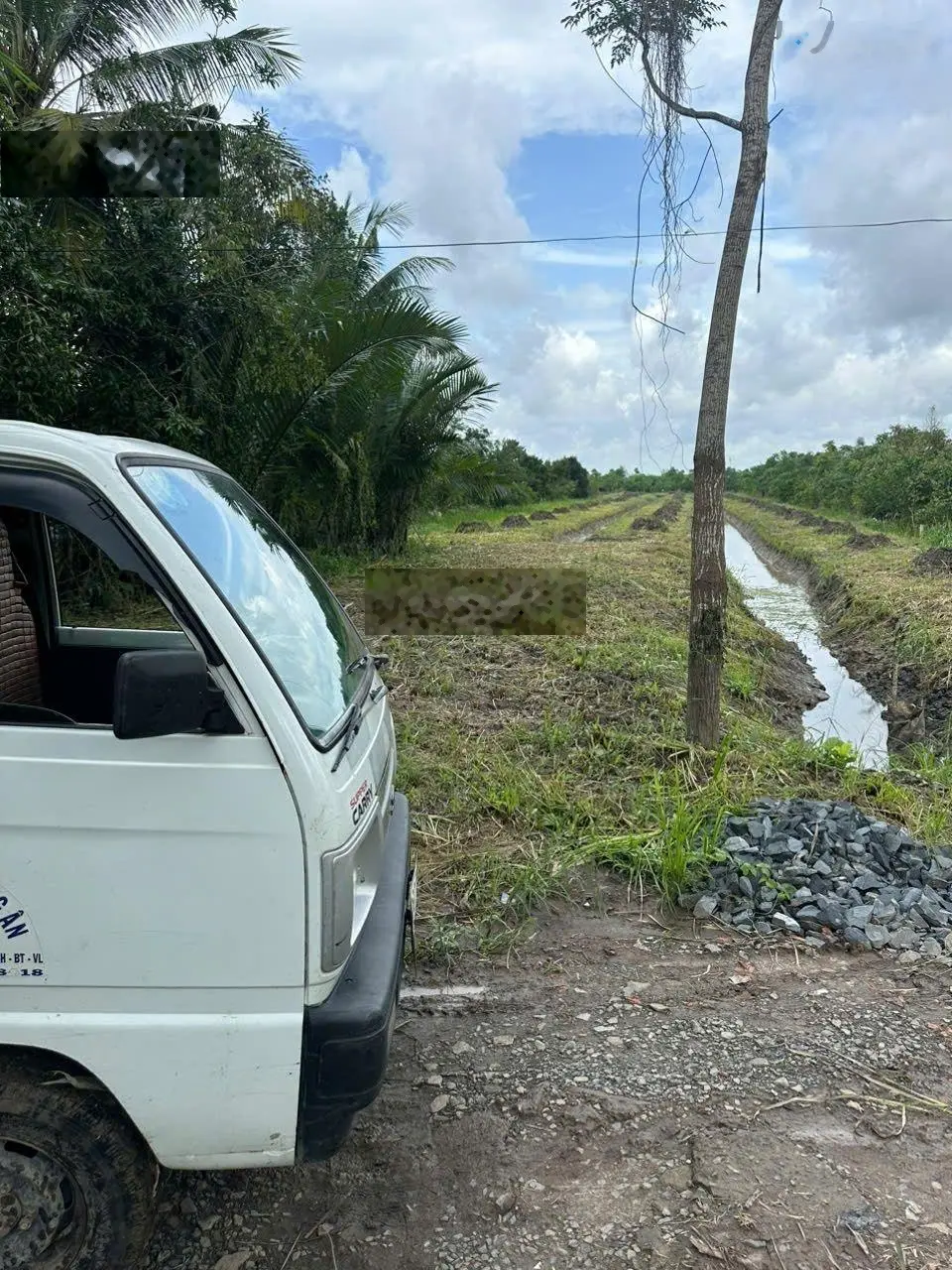 Bán 4,5 công đất cách UBND xã Tân Phú Thạnh 1km lộ xe tải nhỏ tới đất, không quy hoạch