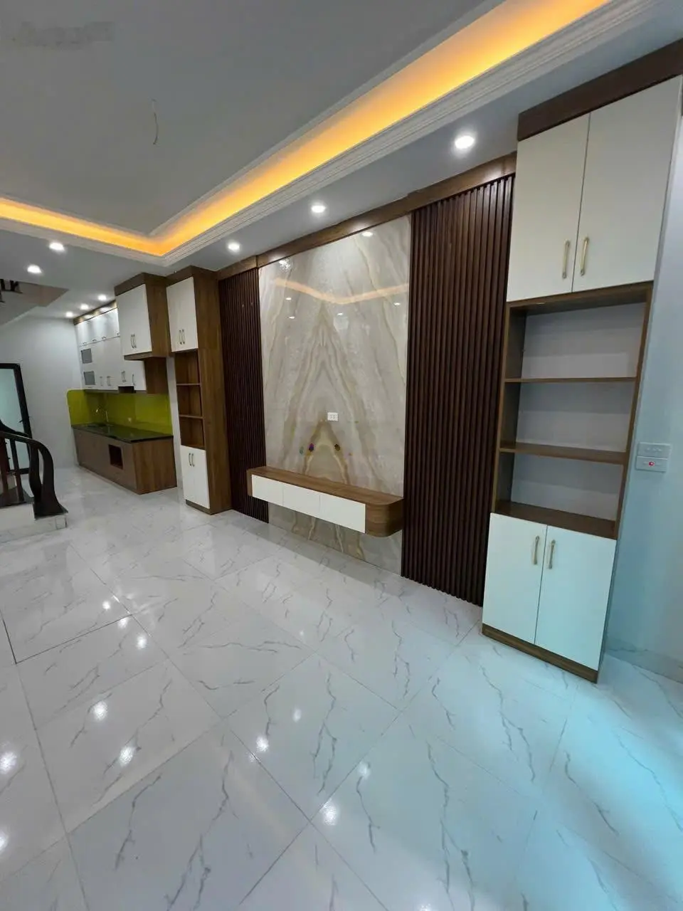Bán nhà Mậu Lương DT 35m2 - 5ty95 ô tô đỗ gần , hàng xóm xa la Hà Đông