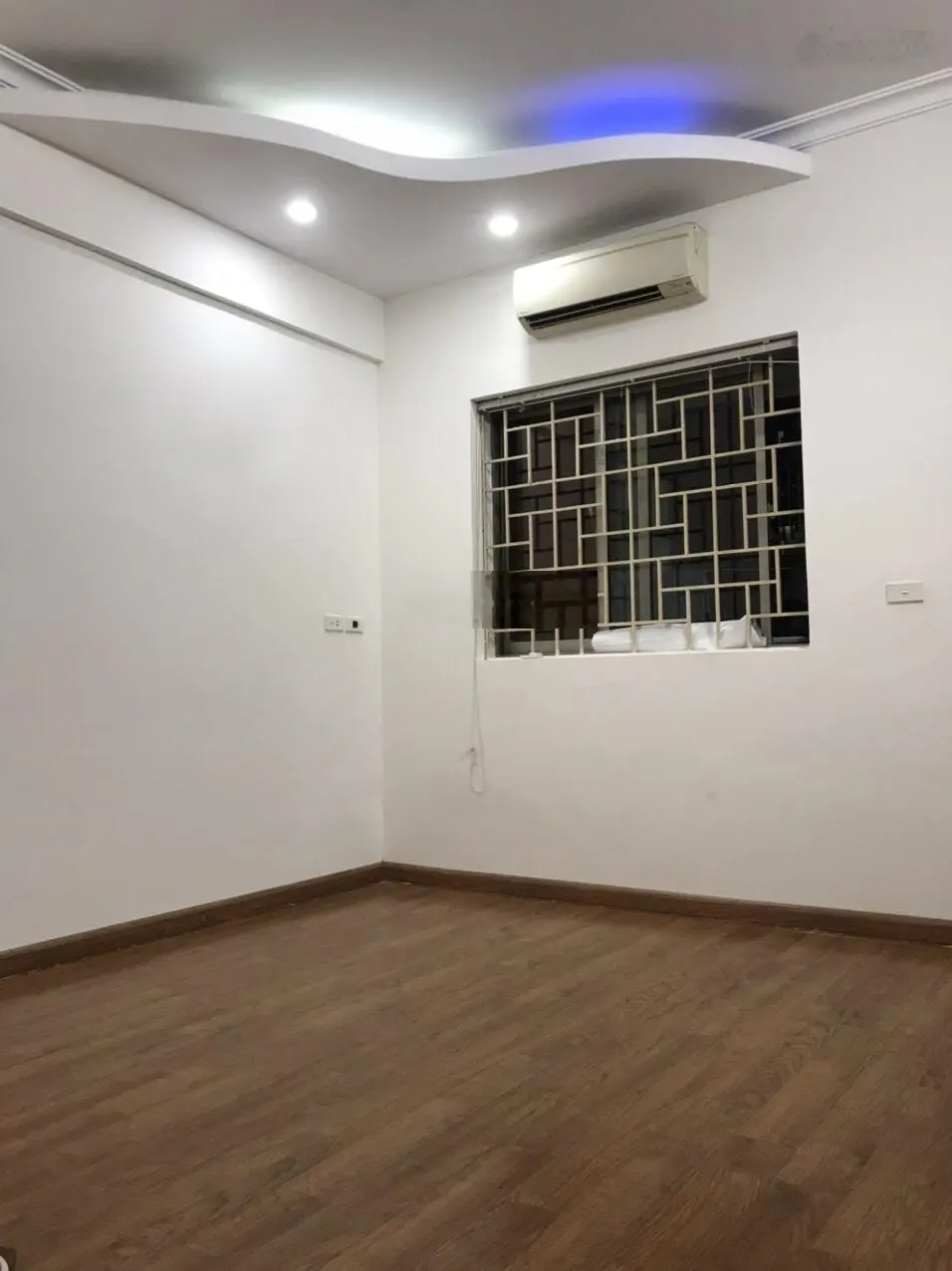 Chính chủ bán nhà ngõ 123 Hoàng Quốc Việt 0944 040 ***