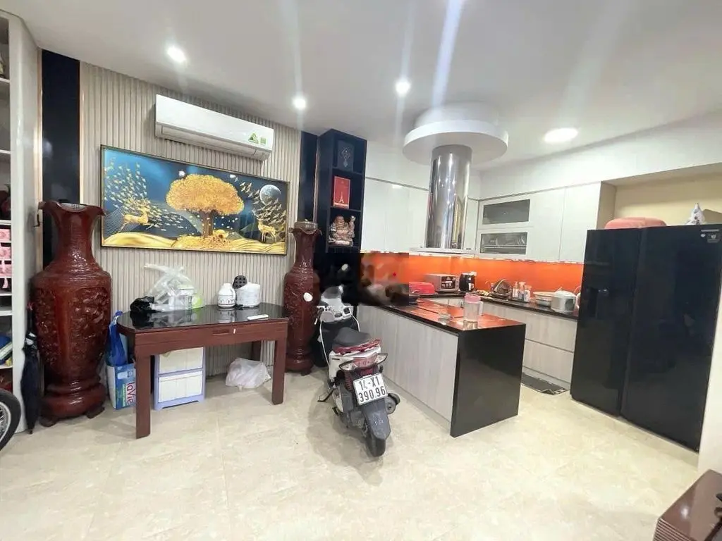 Xuân đỉnh, dân xây chắc chắn, đẹp ở ngay 56 m2, 4 tầng