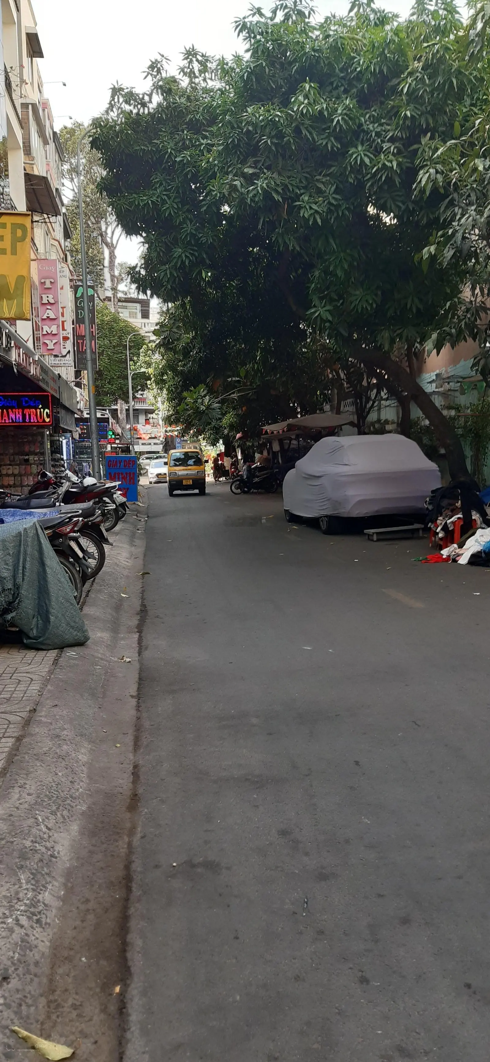 Nhà bán gấp giá rẻ, MT Q5, đường Yết Kiêu, (4x8), 3 tầng, giá 8,5 tỷ