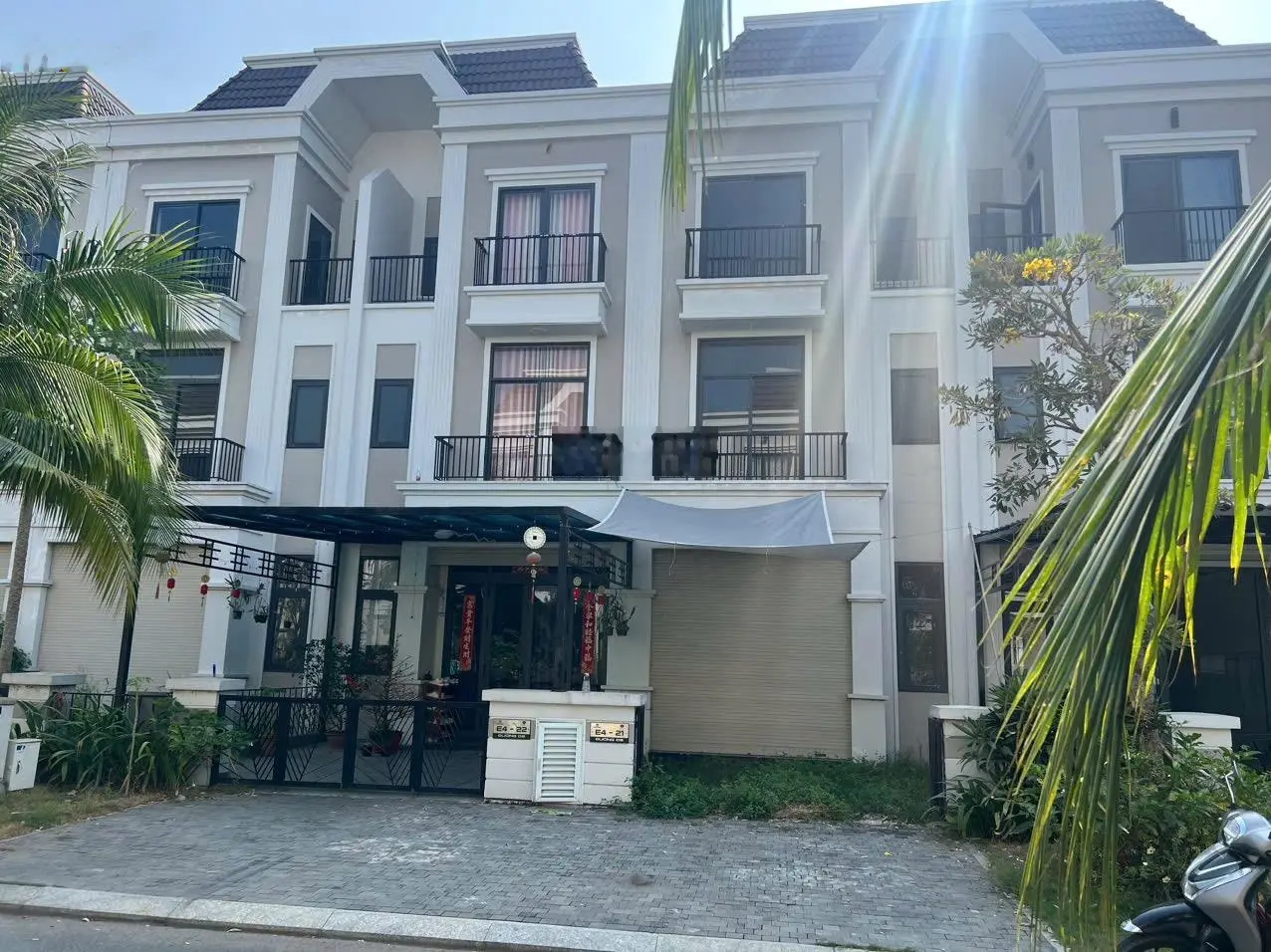 Bán gấp nhà mặt phố Bella Villa, 2,55 tỷ, 85m2, 3PN, 3WC