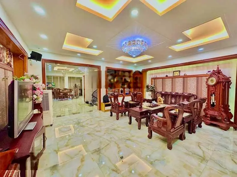 Bán biệt thự mi ni trung tâm Tân Sơn Nhì, Tân Phú, 120m2, 4 tầng, tặng nội thất