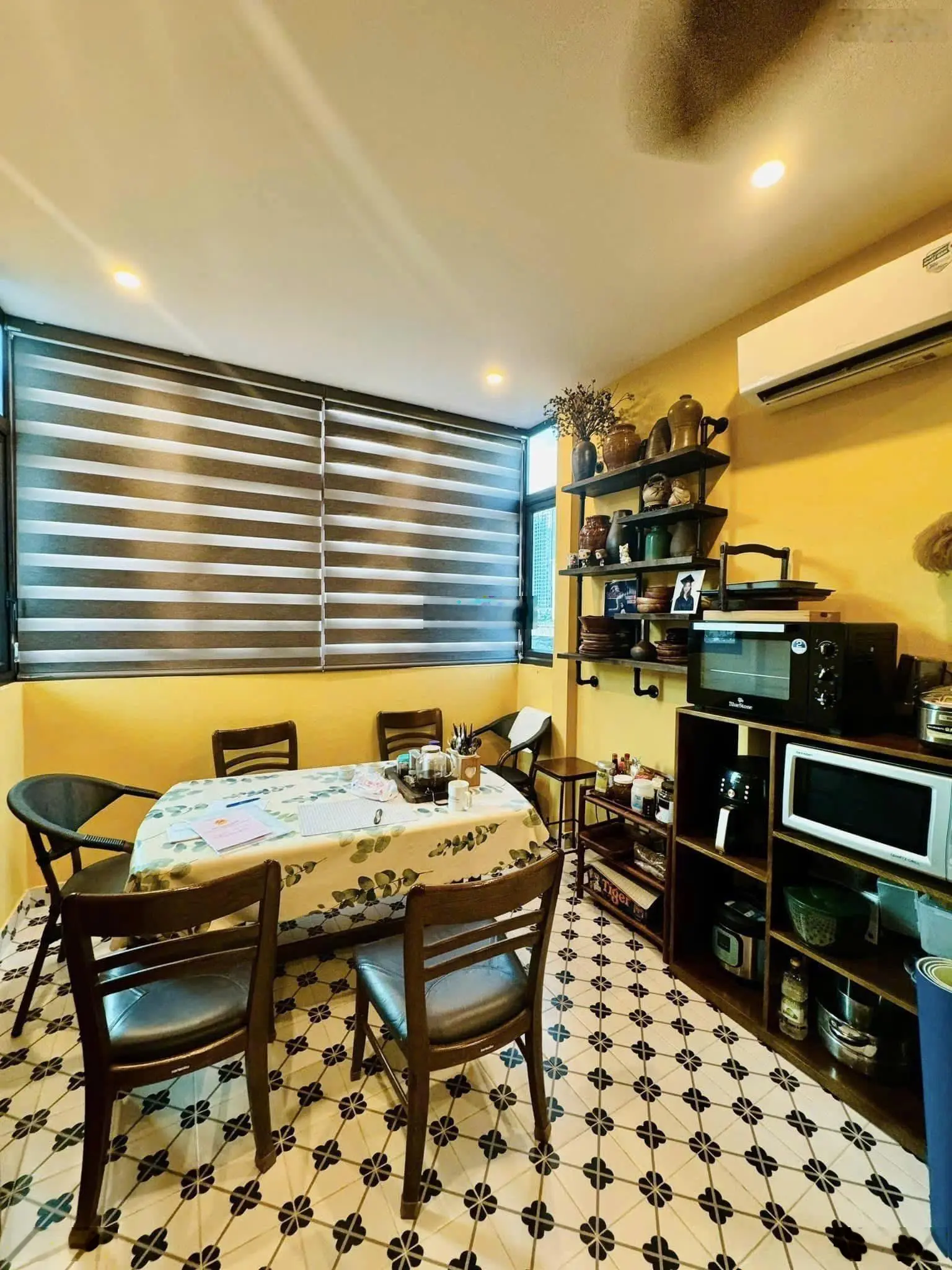 Phân Lô Tướng Công An, Hoàng Quốc Việt Phạm Văn Đồng, 62m2,MT 20m, 3 Thoáng, Vỉa hè 19 tỷ