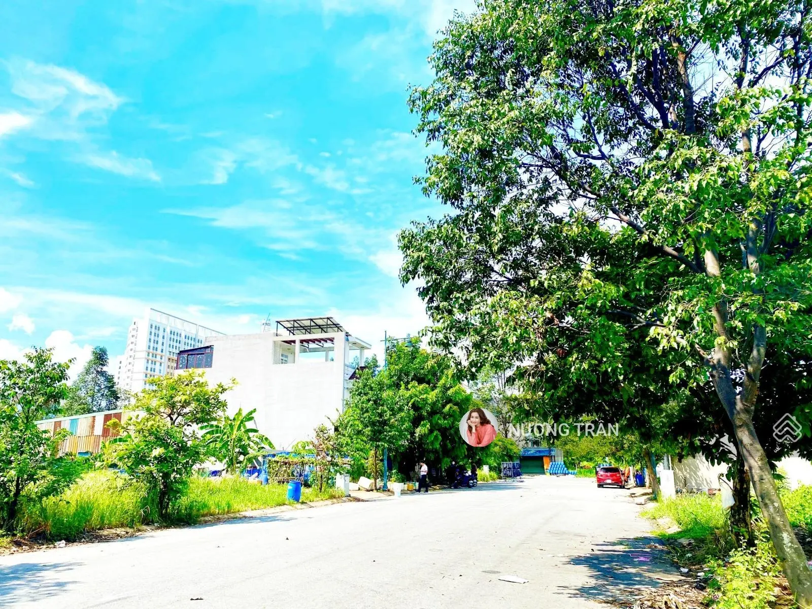 Cần bán lô đất đường nhựa -150m2 ngay chợ nông sản thủ đức --giá 4ty5.