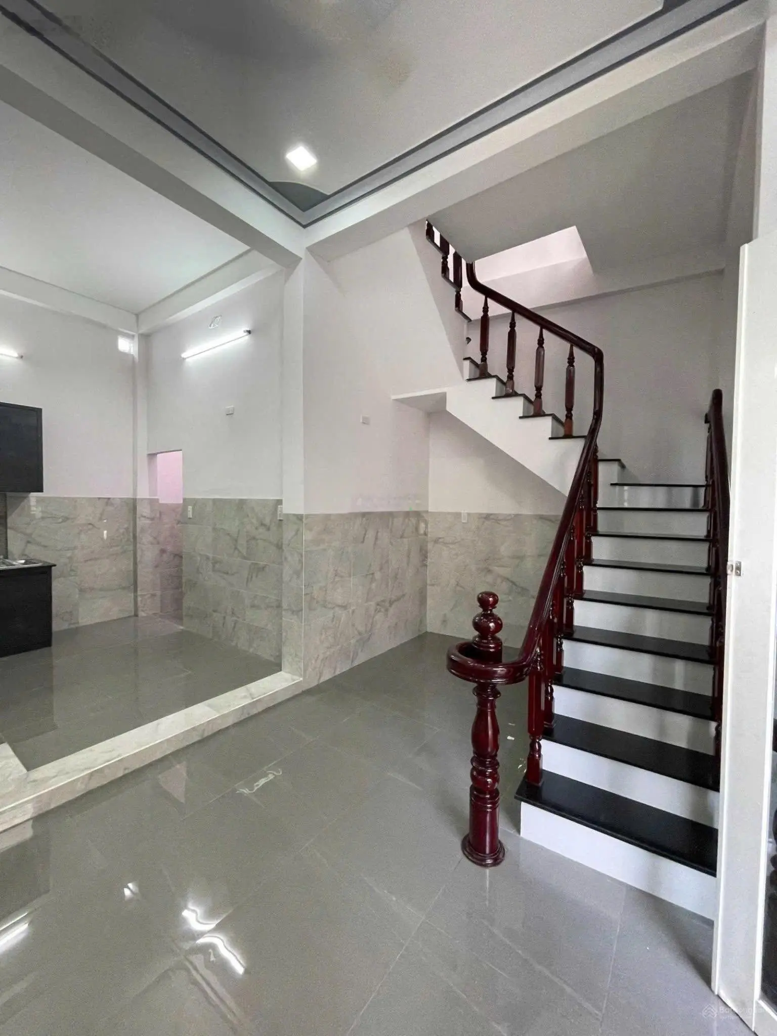 Bán nhà hẻm đường song hào đối diện chợ vcn phước hải