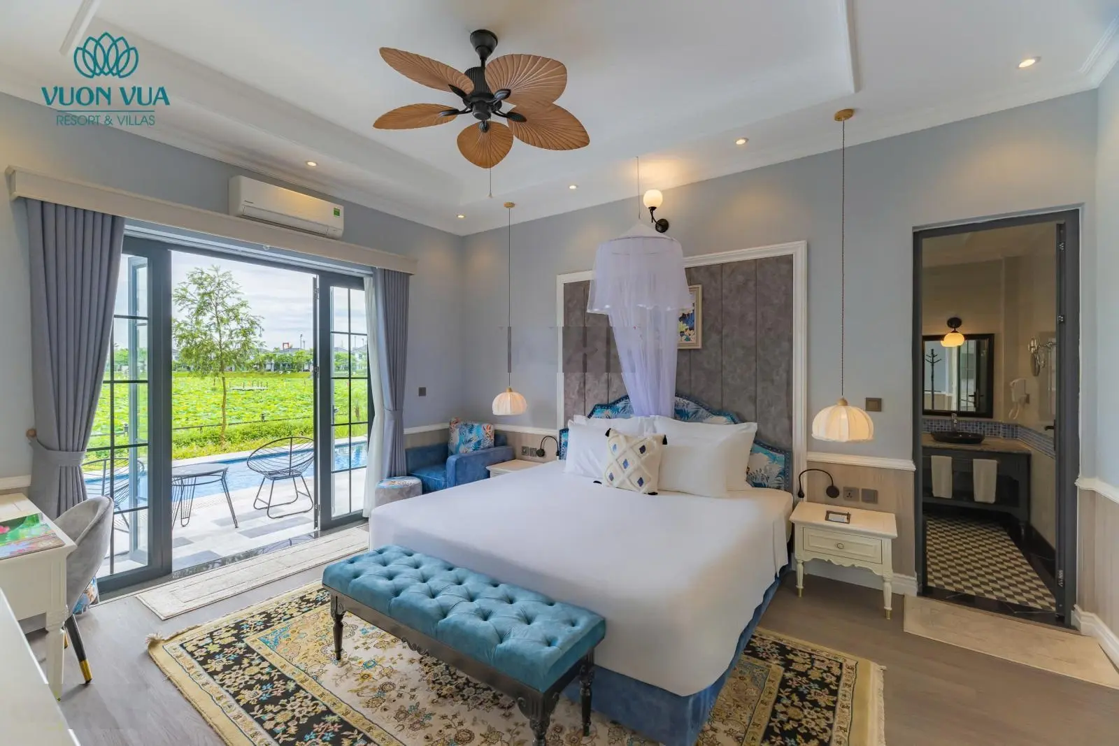 Bán Biệt thự Vườn vua Resort - Sẵn sổ - Oto đỗ cửa - khai thác dòng tiền 100tr/tháng