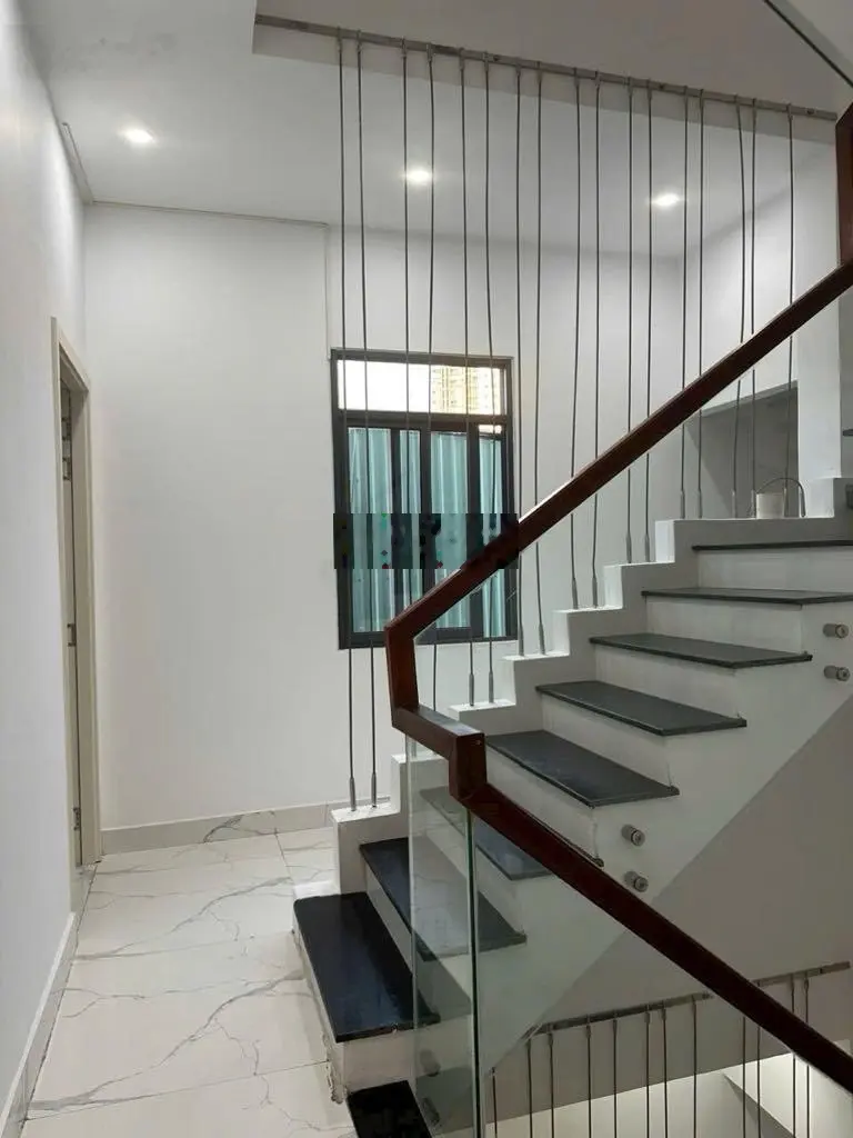 Siêu phẩm nhà đẹp mặt tiền đống đa-vuông vức- giá đầu tư