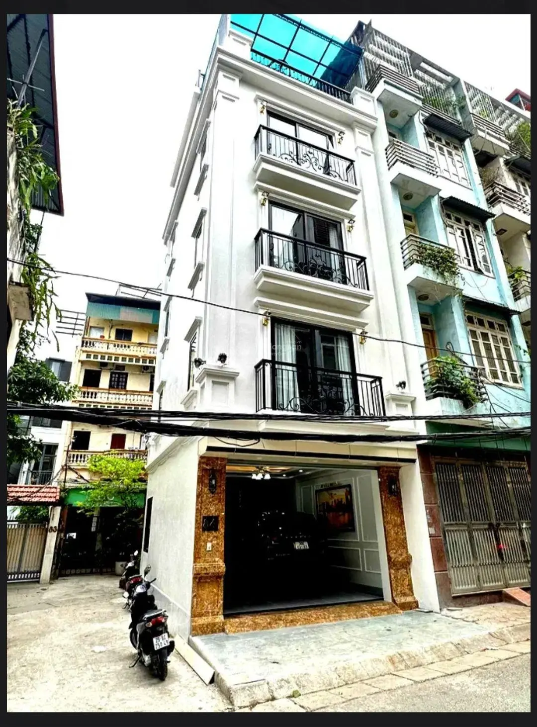 Chính chủ cần bán nhà căn góc Hoàng Hoa Thám diện tích 38m2, 6tầng thang máy full nội thất